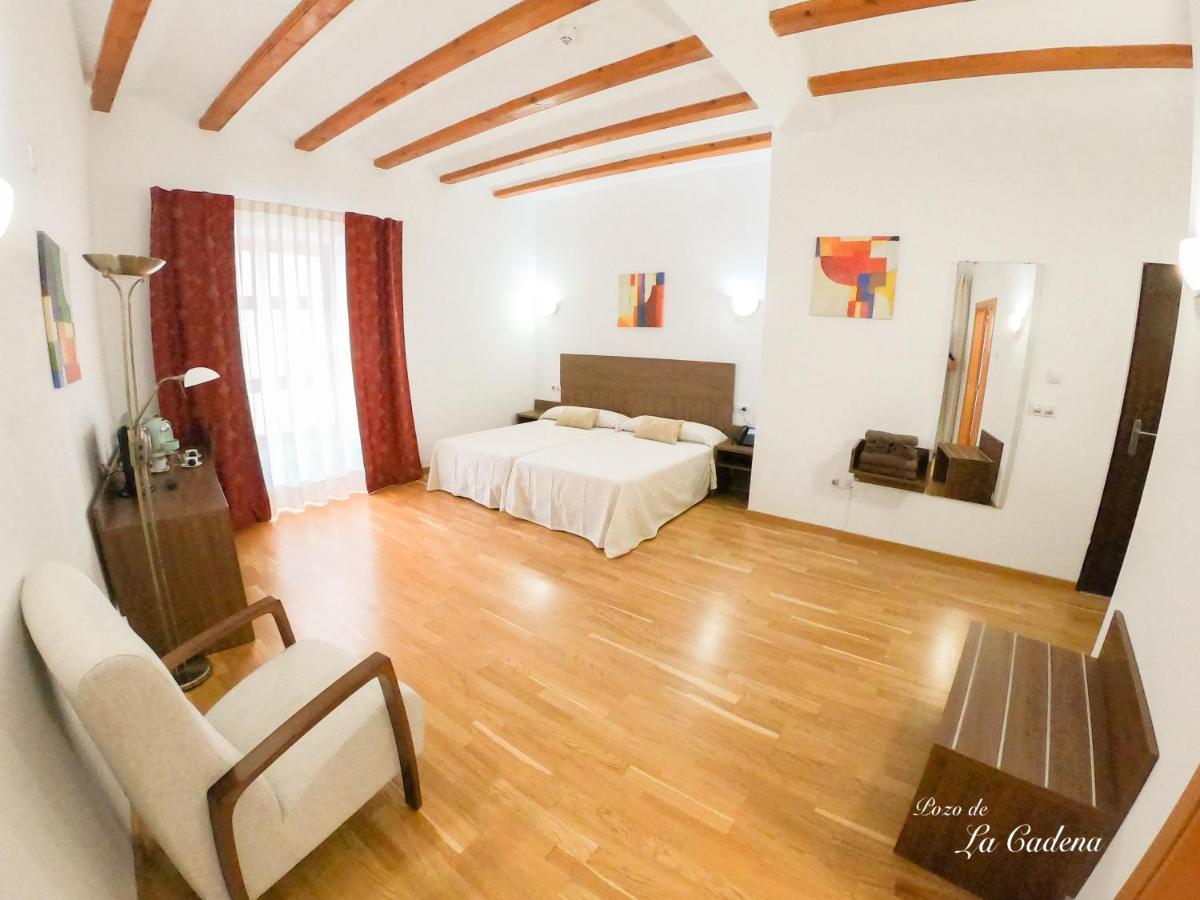Hotel Baron Andilla Valdealgorfa エクステリア 写真