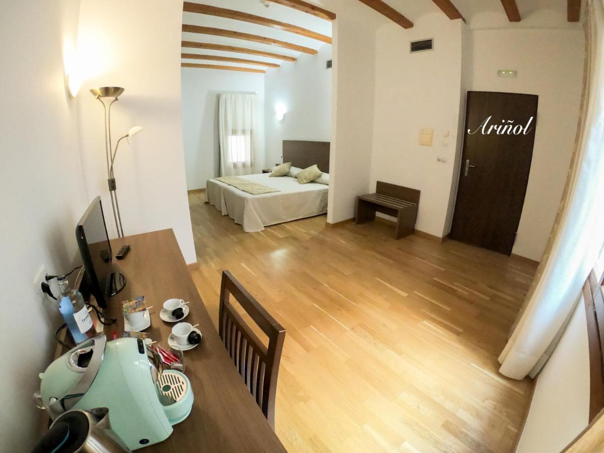 Hotel Baron Andilla Valdealgorfa エクステリア 写真