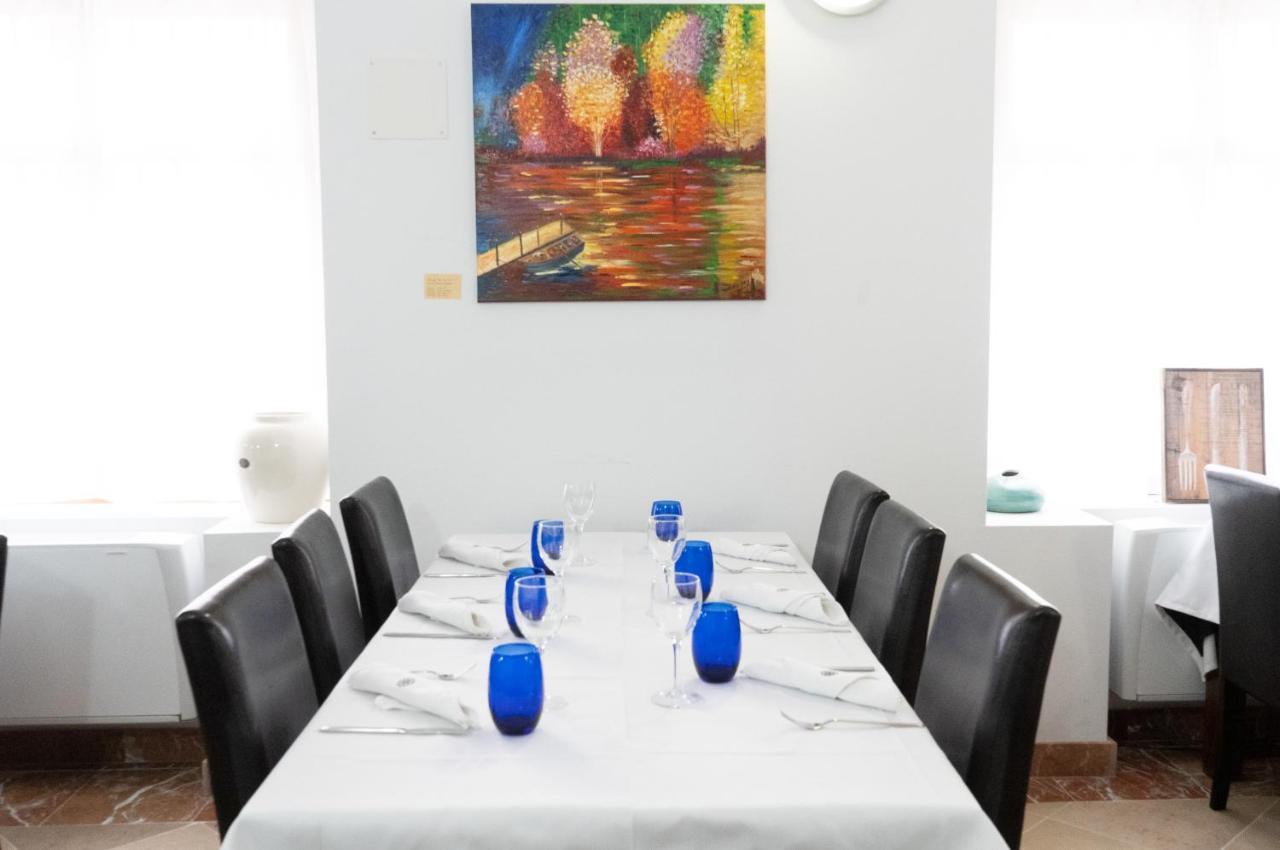 Hotel Baron Andilla Valdealgorfa エクステリア 写真
