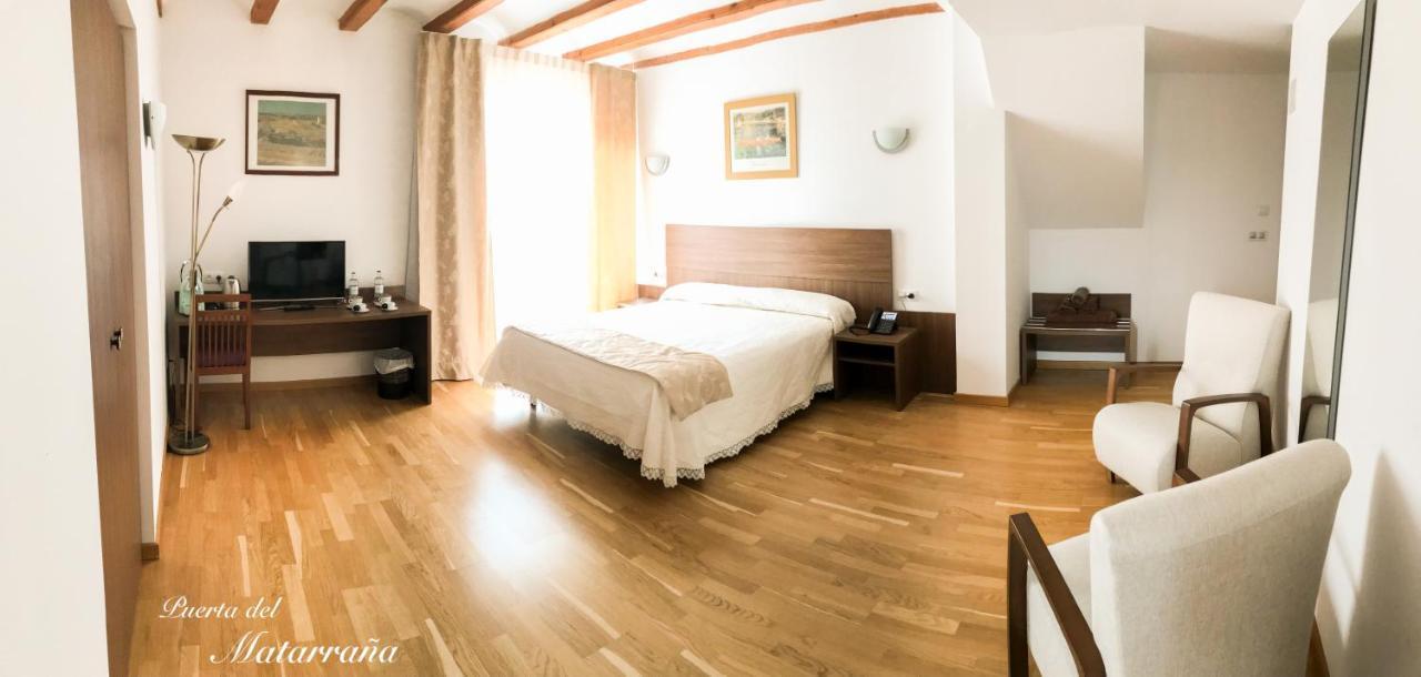 Hotel Baron Andilla Valdealgorfa エクステリア 写真