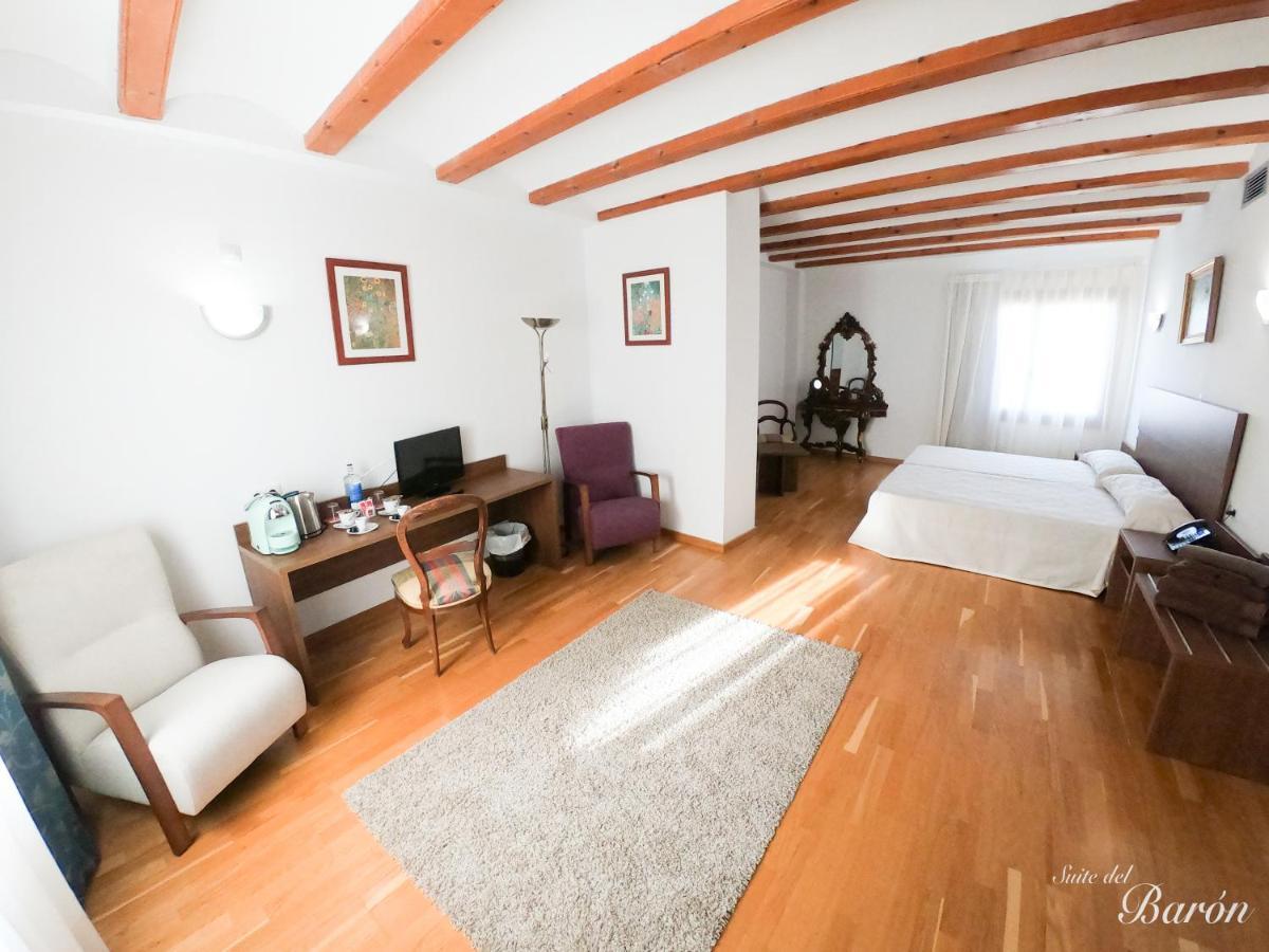 Hotel Baron Andilla Valdealgorfa エクステリア 写真