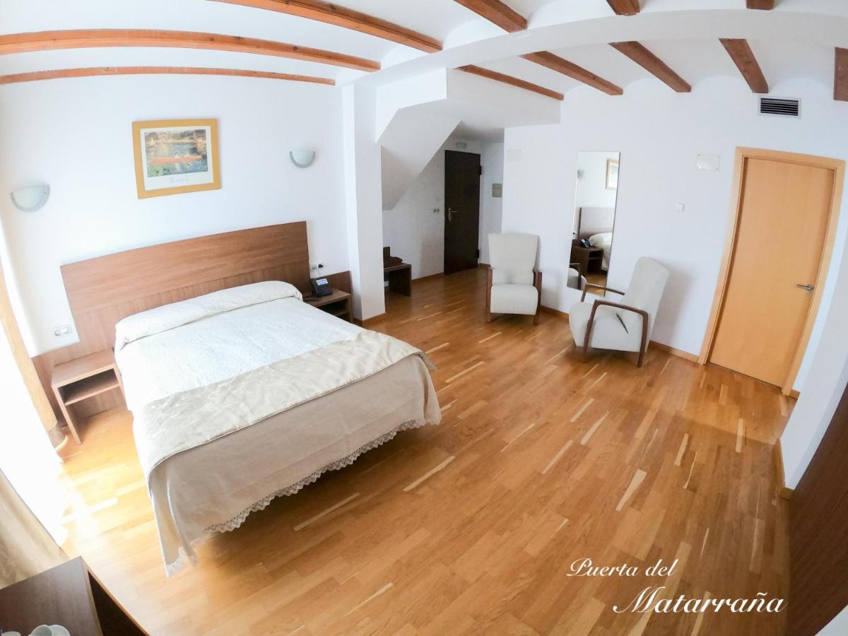 Hotel Baron Andilla Valdealgorfa エクステリア 写真