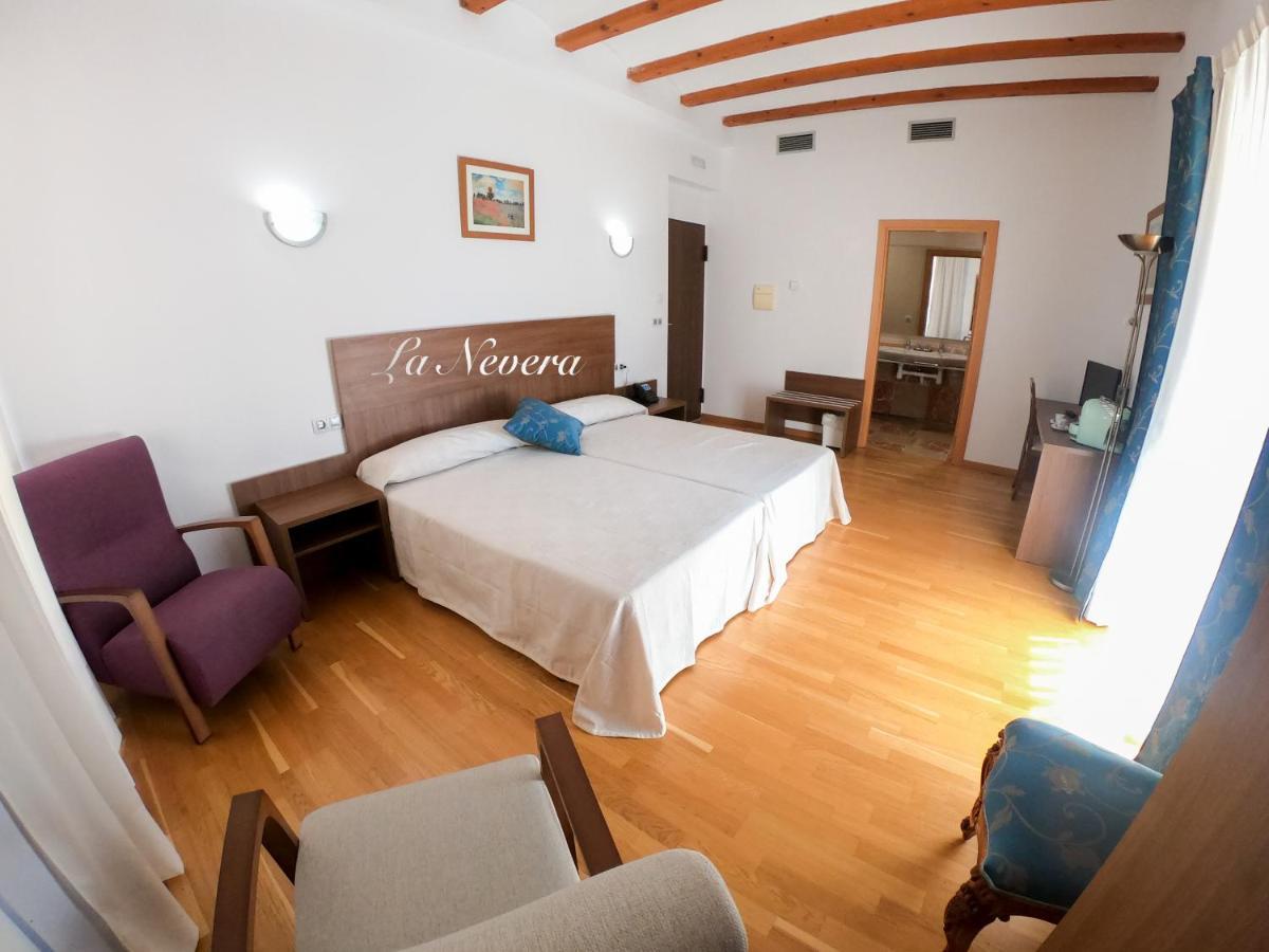 Hotel Baron Andilla Valdealgorfa エクステリア 写真