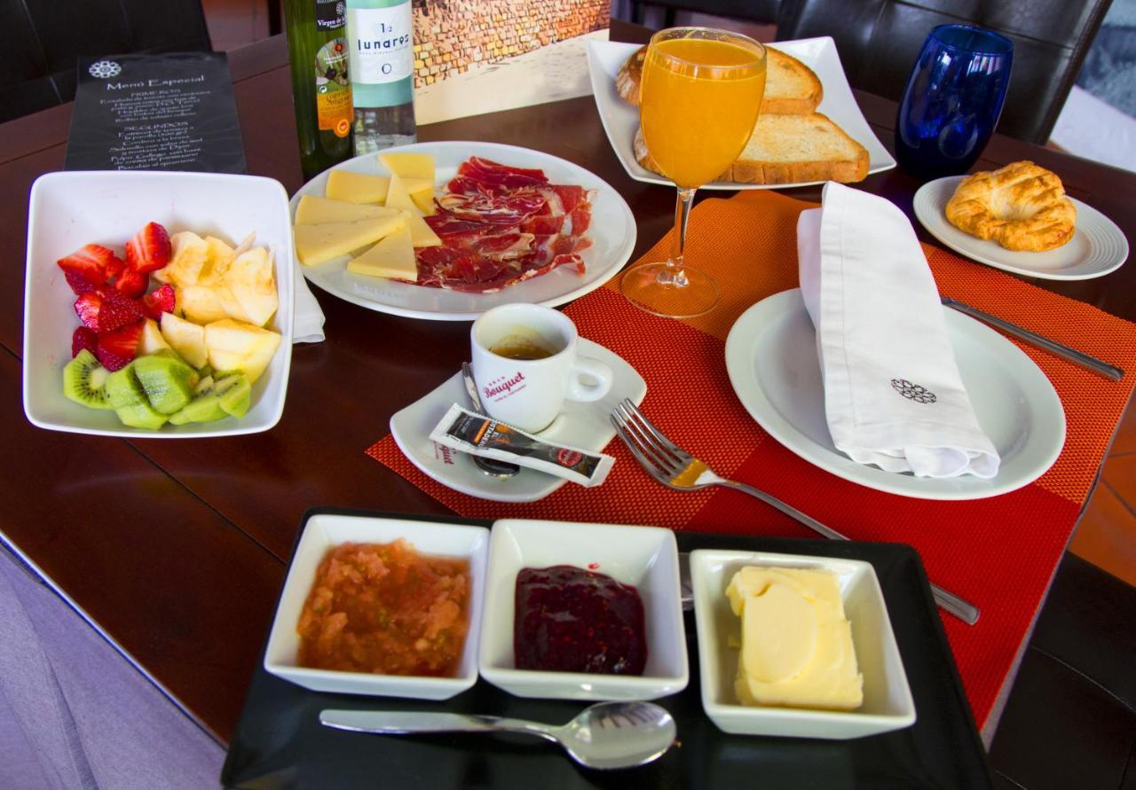 Hotel Baron Andilla Valdealgorfa エクステリア 写真